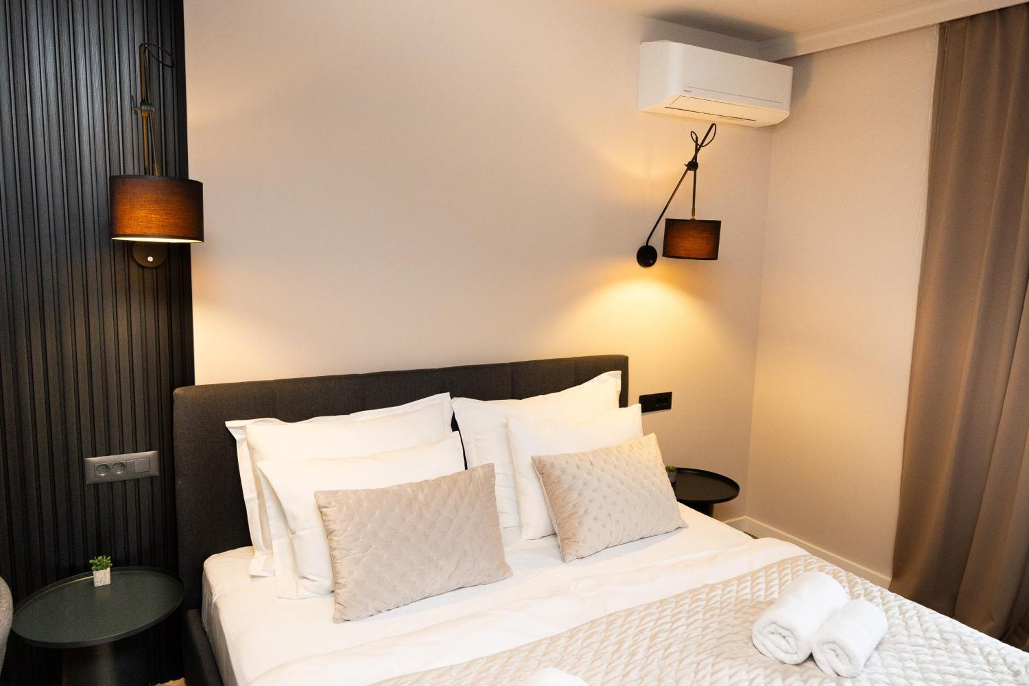 Aurum Ponte Deluxe Apartment